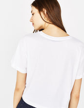 Load image into Gallery viewer, Ecologically grown cotton T-shirt with front knot