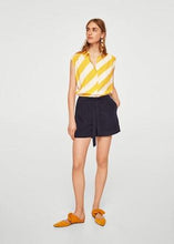 Load image into Gallery viewer, Flowy striped blouse